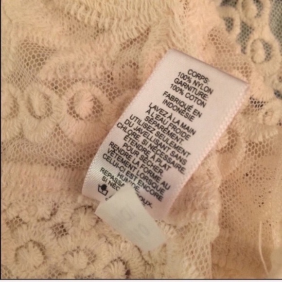 Express Victorian Lace Top/ Cover Up Size Medium Women - Picture 5 of 5